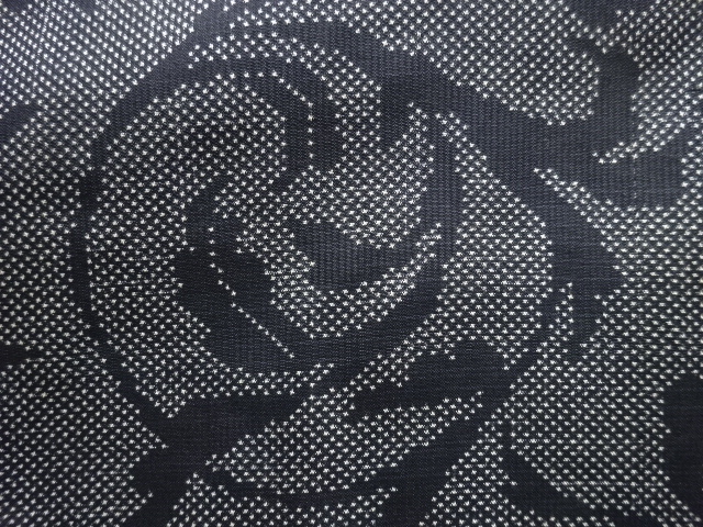 JAPANESE KIMONO / ANTIQUE KIMONO / SILK / DORO OSHIMA TSUMUGI (5 maruki) / WOVEN ARABESQUE